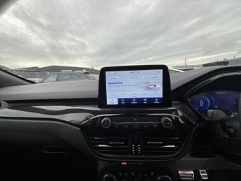 Ford Kuga ST-LINE PHEV CVT