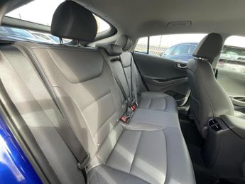 Hyundai Ioniq PREMIUM SE PHEV S-A