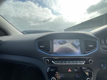 Hyundai Ioniq PREMIUM SE PHEV S-A