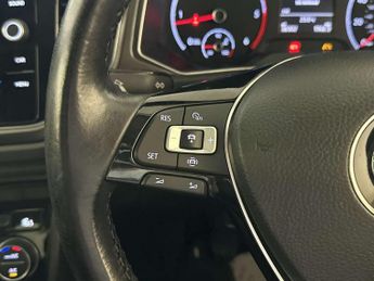 Volkswagen T-Roc 1.6 TDI Design SUV 5dr Diesel Manual Euro 6 (s/s) (115 ps)