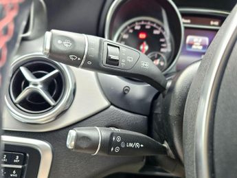 Mercedes-Benz GLA 1.6 GLA200 AMG Line (Premium) 7G-DCT Euro 6 (s/s) 5dr