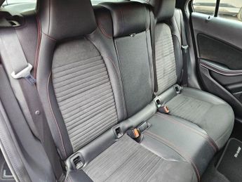Mercedes-Benz A Class 2.1 A200d AMG Line 7G-DCT Euro 6 (s/s) 5dr