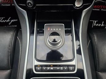 Jaguar XE 2.0d R-Sport Auto Euro 6 (s/s) 4dr