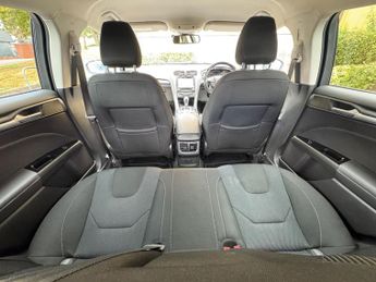 Ford Mondeo 2.0 TDCi Titanium Powershift Euro 6 (s/s) 5dr