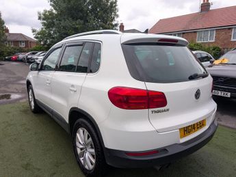 Volkswagen Tiguan 2.0 TDI BlueMotion Tech Match DSG 4WD Euro 5 (s/s) 5dr