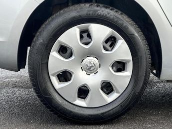 Vauxhall Astra 1.7 CDTi Exclusiv Sports Tourer Euro 5 5dr