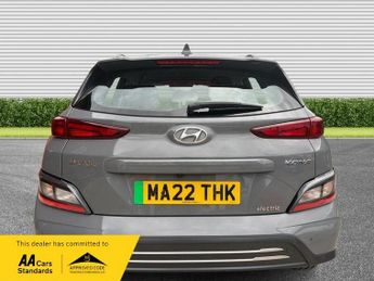 Hyundai KONA 39kWh SE Connect Auto 5dr (10.5kW Charger)