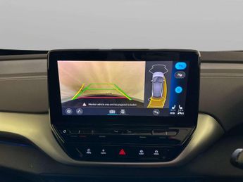 Volkswagen ID.4 Pro Performance 77kWh Family SUV 5dr Electric Auto (204 ps)