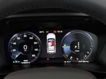 Volvo XC40 1.5h T4 Recharge 10.7kWh Plus Auto Euro 6 (s/s) 5dr