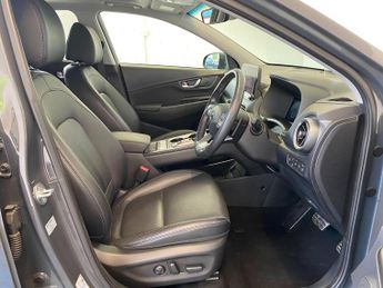 Hyundai KONA 64kWh Ultimate Auto 5dr (10.5kW Charger)