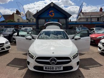 Mercedes-Benz A Class 1.5 A180d Sport Hatchback 5dr Diesel 7G-DCT Euro 6 (s/s) (116 ps