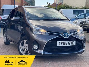 Toyota Yaris 1.5 VVT-h Icon Hatchback 5dr Petrol Hybrid E-CVT Euro 6 (101 ps)