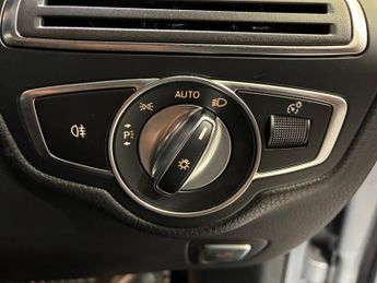 Mercedes-Benz GLC 2.0 GLC250 AMG Line (Premium Plus) G-Tronic+ 4MATIC Euro 6 (s/s)
