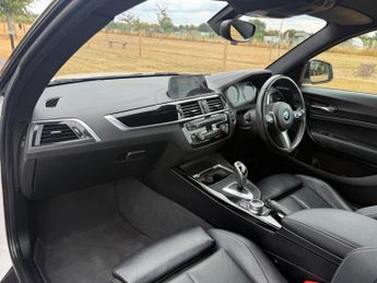 BMW 2 Series 2.0 220i GPF M Sport Auto Euro 6 (s/s) 2dr