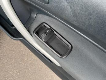 Ford Fiesta 1.4 Titanium 5dr