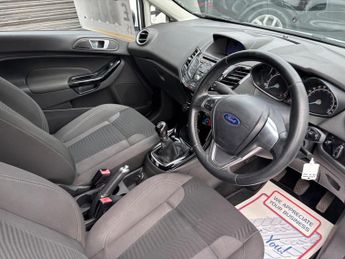 Ford Fiesta 1.0T EcoBoost Zetec Euro 6 (s/s) 3dr