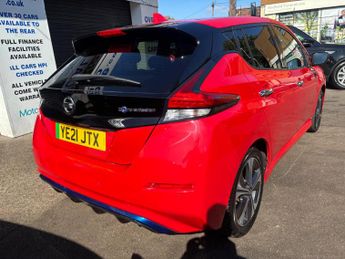Nissan Leaf 40kWh Tekna Auto 5dr