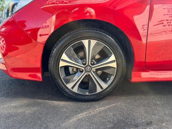 Nissan Leaf 40kWh Tekna Auto 5dr