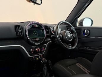 MINI Countryman 1.5 7.6kWh Cooper SE Auto ALL4 Euro 6 (s/s) 5dr