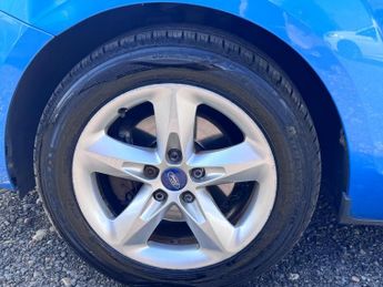 Ford Focus 1.6 Zetec 5dr