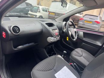 Peugeot 107 1.0 12V Active 2 Tronic Euro 5 5dr