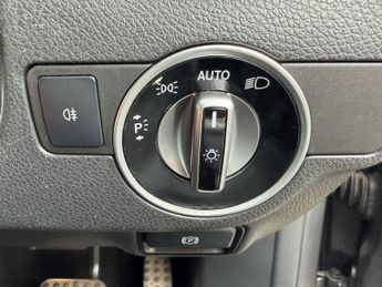 Mercedes-Benz GLA 2.1 GLA220d AMG Line (Premium) 7G-DCT 4MATIC Euro 6 (s/s) 5dr