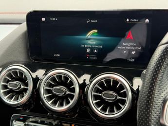 Mercedes-Benz EQA EQA 250 66.5kWh AMG Line Auto 5dr