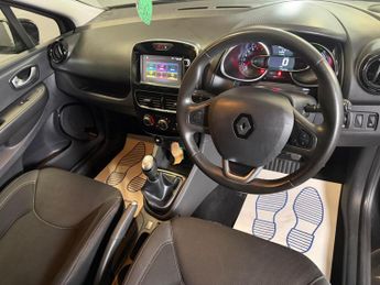 Renault Clio 0.9 TCe Iconic Euro 6 (s/s) 5dr