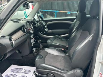 MINI Hatch 1.6 Cooper D Steptronic Euro 4 3dr