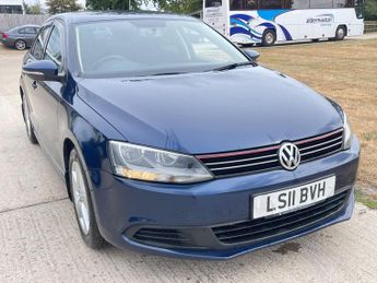 Volkswagen Jetta 2.0 TDI SE DSG Euro 5 4dr