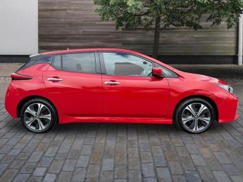 Nissan Leaf 40kWh N-Connecta Hatchback 5dr Electric Auto (150 ps)