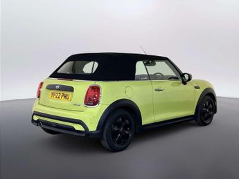 MINI Convertible 1.5 Cooper Classic Convertible 2dr Petrol Steptronic Euro 6 (s/s