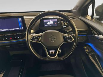 Volkswagen ID.4 Pro Performance 77kWh Life SUV 5dr Electric Auto (204 ps)