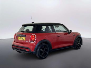MINI Hatch 1.5 Cooper Classic Hatchback 3dr Petrol Steptronic Euro 6 (s/s) 