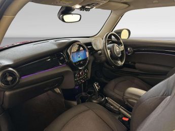 MINI Hatch 1.5 Cooper Classic Hatchback 3dr Petrol Steptronic Euro 6 (s/s) 
