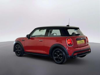 MINI Hatch 1.5 Cooper Classic Hatchback 3dr Petrol Steptronic Euro 6 (s/s) 