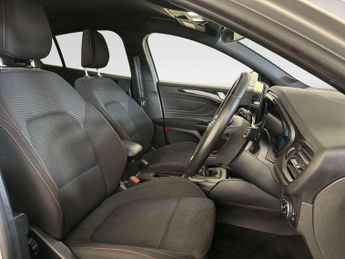 Ford Focus 1.0T EcoBoost MHEV ST-Line Hatchback 5dr Petrol Hybrid Manual Eu