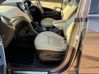 Hyundai Santa Fe 2.2 CRDi Premium SE Auto 4WD Euro 5 5dr (7 seat)