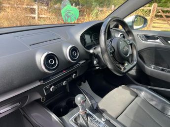 Audi A3 2.0 TDI S line Sportback S Tronic Euro 6 (s/s) 5dr (Nav)