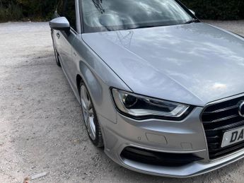 Audi A3 2.0 TDI S line Sportback S Tronic Euro 6 (s/s) 5dr (Nav)
