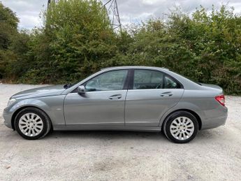 Mercedes-Benz C Class 2.1 C220 CDI BlueEfficiency Elegance Auto Euro 5 4dr