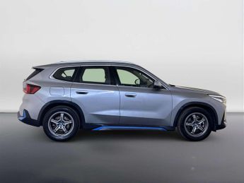 BMW iX1 30 66.5kWh xLine SUV 5dr Electric Auto xDrive (11kW Charger) (31