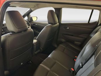 Nissan Leaf 40kWh Tekna Hatchback 5dr Electric Auto (150 ps)