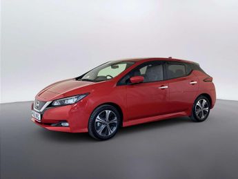 Nissan Leaf 40kWh Tekna Hatchback 5dr Electric Auto (150 ps)
