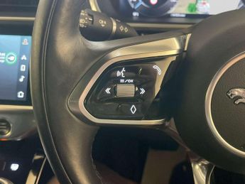 Jaguar I-PACE 400 90kWh R-Dynamic HSE Black SUV 5dr Electric Auto 4WD (400 ps)