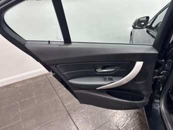 BMW 3 Series 2.0 320d ED Plus Auto Euro 6 (s/s) 4dr