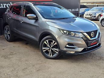 Nissan Qashqai 1.3 DIG-T N-Connecta Euro 6 (s/s) 5dr