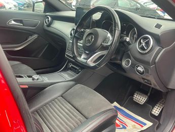 Mercedes-Benz GLA 2.1 GLA220d AMG Line (Premium) 7G-DCT 4MATIC Euro 6 (s/s) 5dr