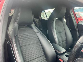 Mercedes-Benz GLA 2.1 GLA220d AMG Line (Premium) 7G-DCT 4MATIC Euro 6 (s/s) 5dr
