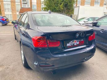 BMW 3 Series 2.0 320i SE Auto Euro 5 (s/s) 4dr